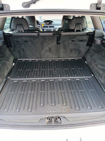 Volvo V70 19 of 26