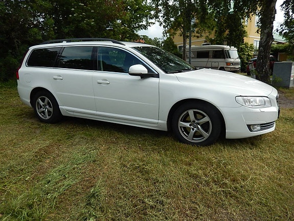 Volvo V70 5 of 25