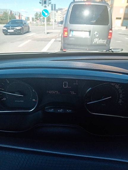 Peugeot 2008 19 of 24