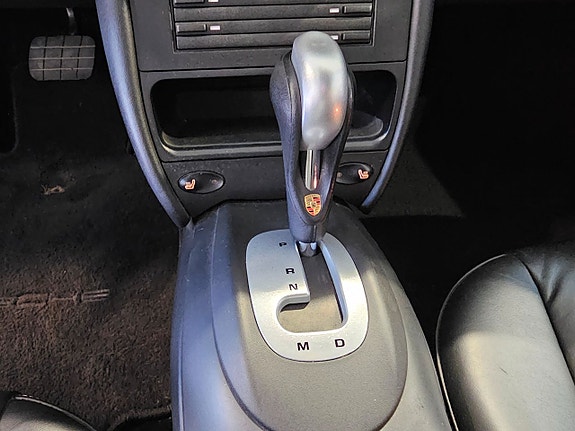 Porsche 911 Carrera 4S 19 of 19
