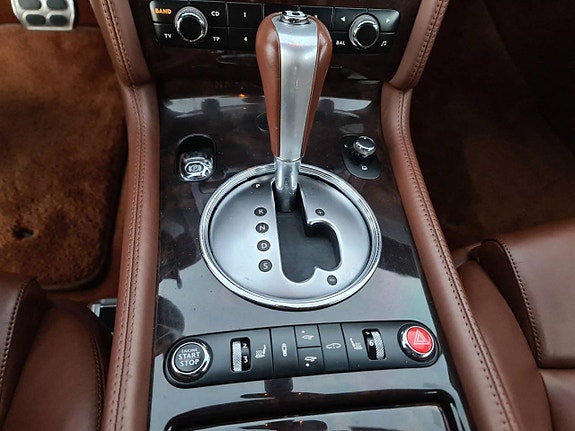 Bentley Continental GT 19 of 27