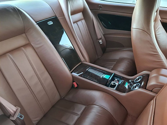 Bentley Continental GT 25 of 27