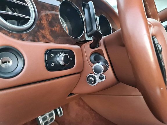 Bentley Continental GT 23 of 27