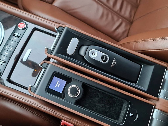 Bentley Continental GT 14 of 27