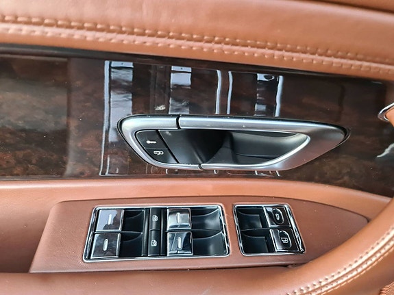 Bentley Continental GT 22 of 27
