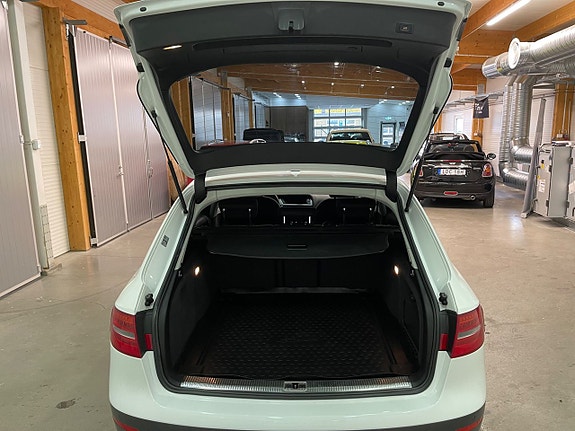 Audi A4 allroad 13 of 15