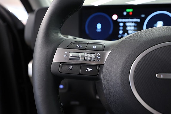 Hyundai Kona 17 of 22