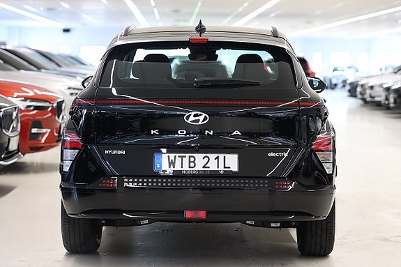 Hyundai Kona 8 of 22
