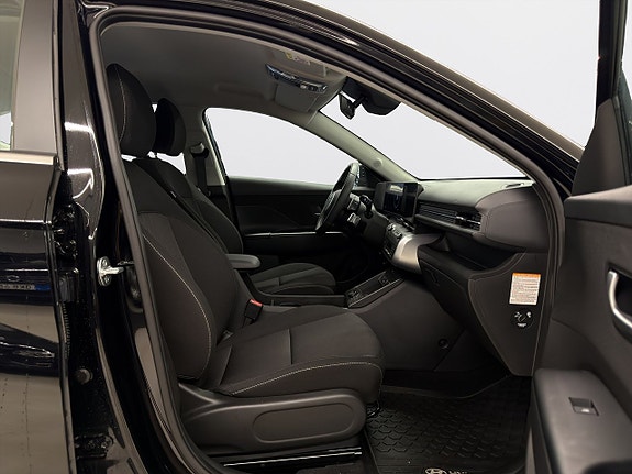 Hyundai Kona 15 of 17