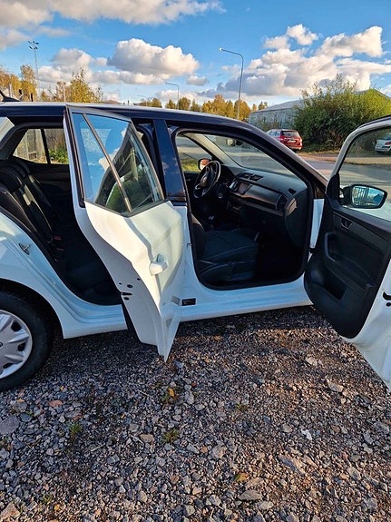 Skoda Fabia 7 of 12