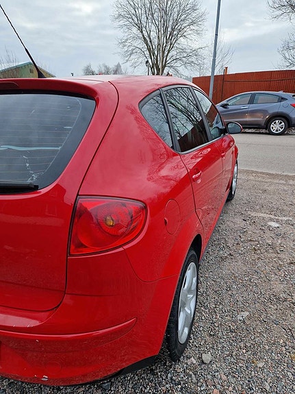 Seat Altea 2 of 5