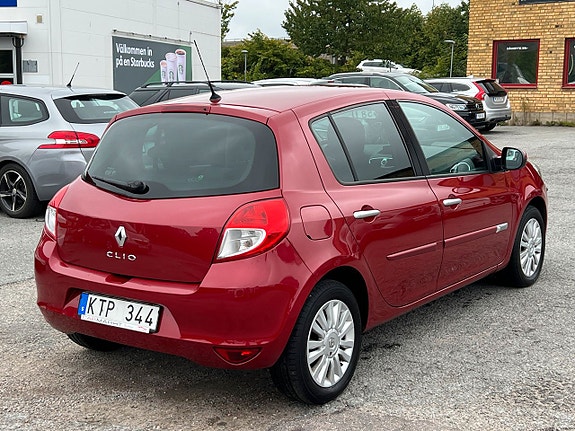 Renault Clio 7 of 18