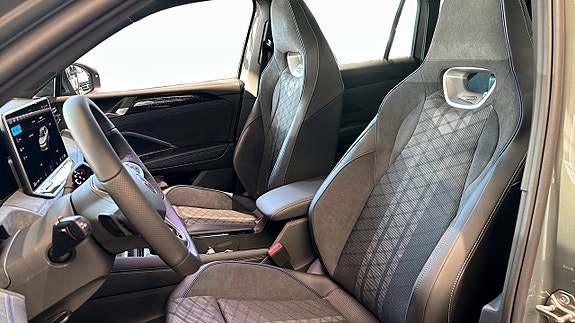 Volkswagen Tiguan 8 of 13