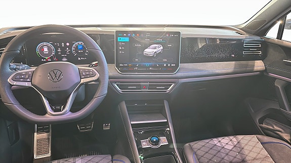 Volkswagen Tiguan 11 of 13