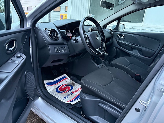 Renault Clio 15 of 22
