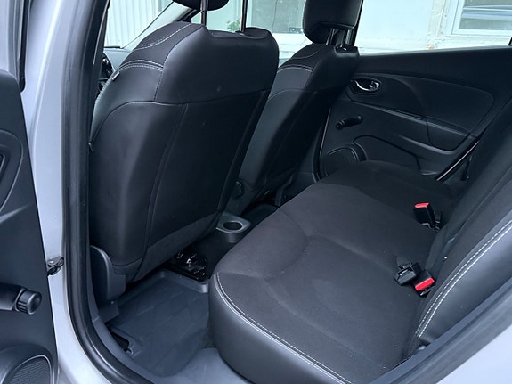 Renault Clio 13 of 22