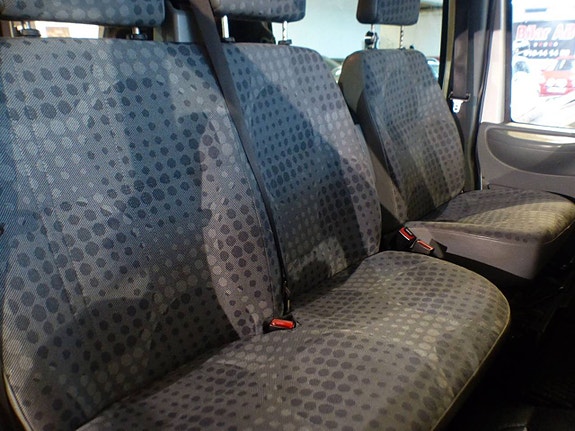 Ford Transit 10 of 16