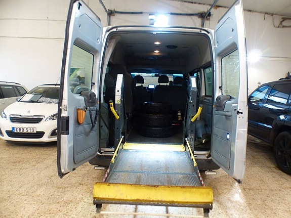 Ford Transit 14 of 16