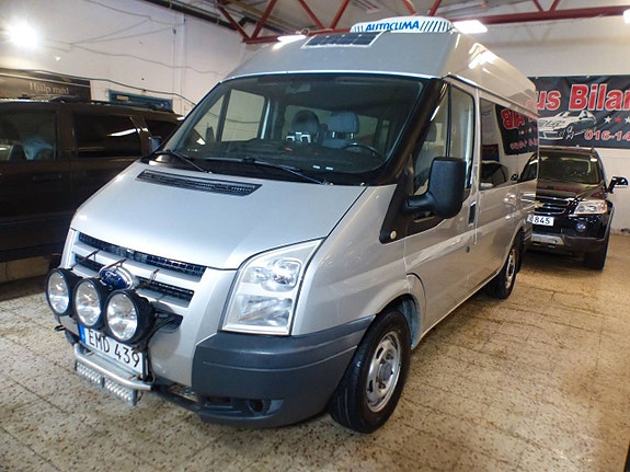 Ford Transit 3 of 5