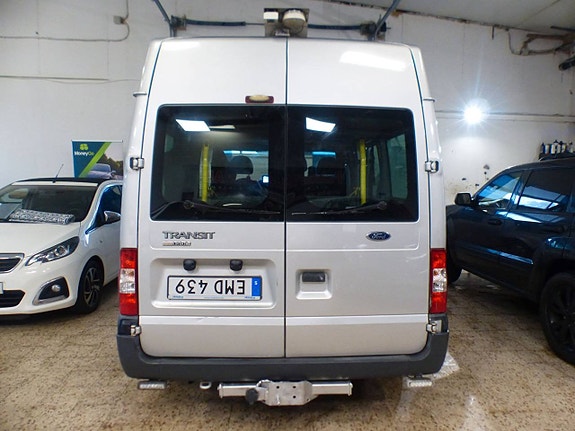 Ford Transit 16 of 16