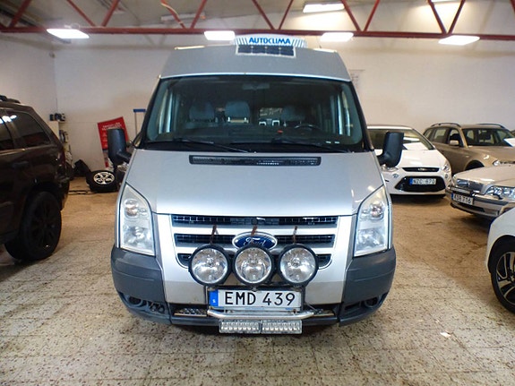 Ford Transit 2 of 5
