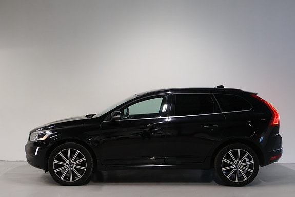 Volvo XC60 5 of 5