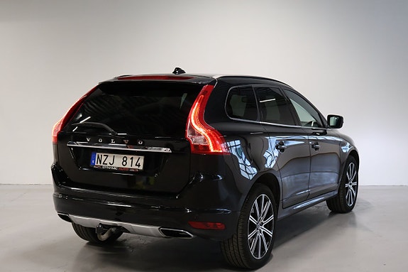Volvo XC60 7 of 18