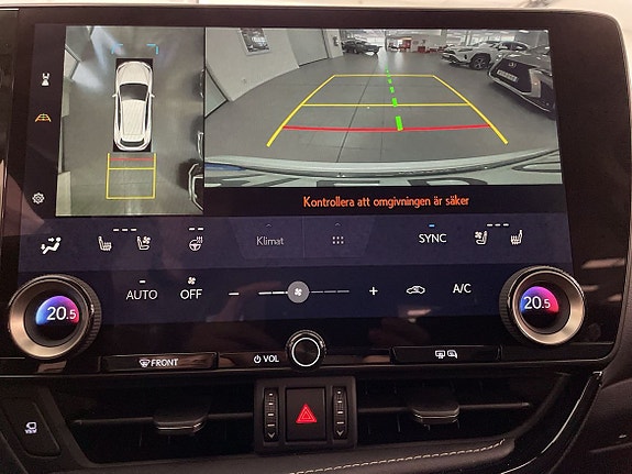 Lexus NX450h+ 21 of 23