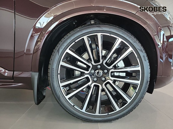 Volvo XC90 17 of 18