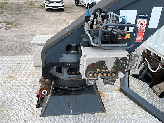 Nissan Cabstar 13 of 19