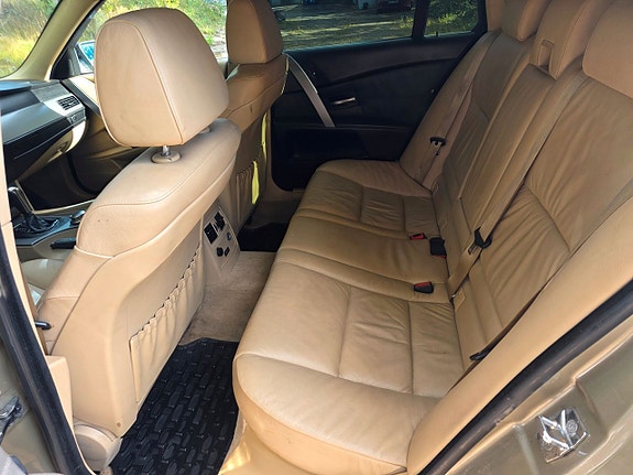 BMW 520 8 of 12