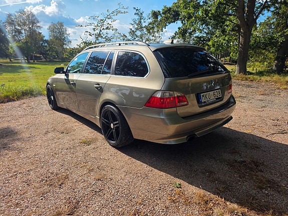 BMW 520 4 of 5