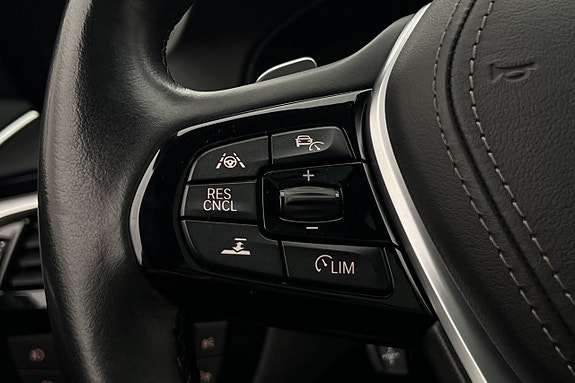 BMW 540i 21 of 30