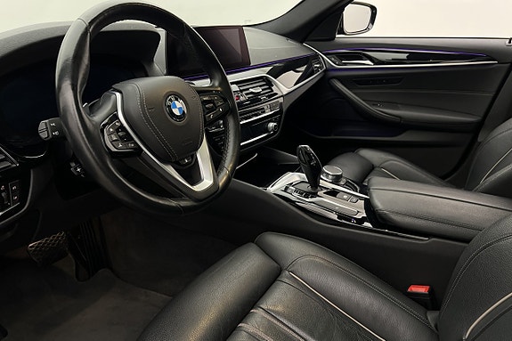 BMW 540i 10 of 30