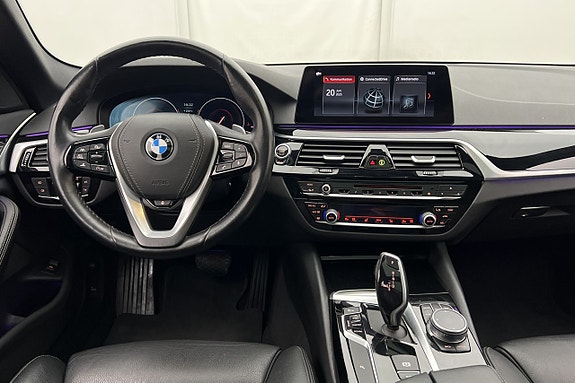 BMW 540i 15 of 30