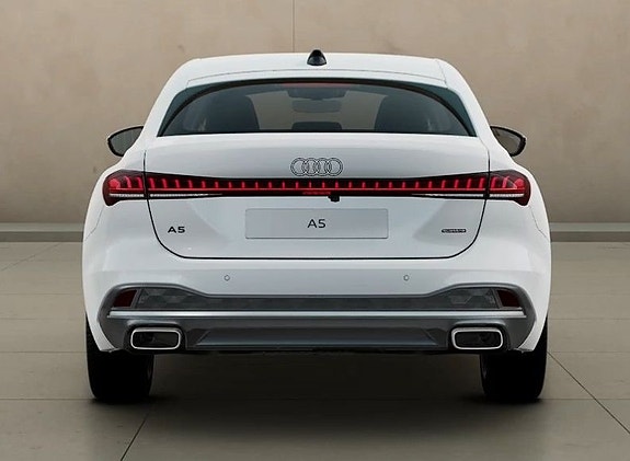 Audi A5 5 of 12