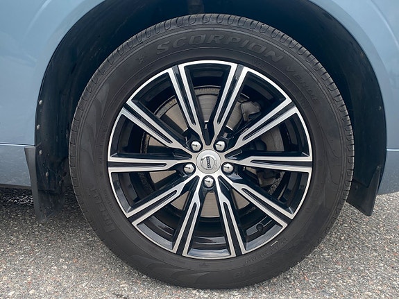 Volvo XC60 23 of 23