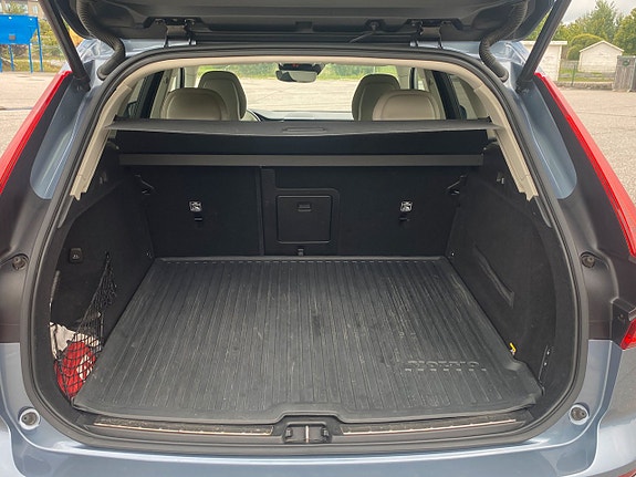 Volvo XC60 19 of 23