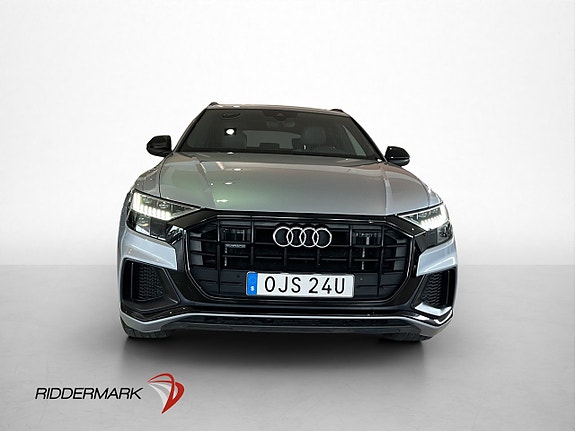 Audi Q8 2 of 30