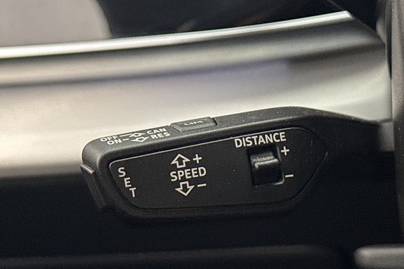Audi Q8 28 of 30