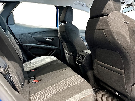 Peugeot 3008 14 of 17