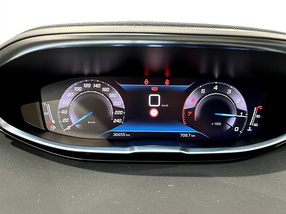 Peugeot 3008 8 of 17