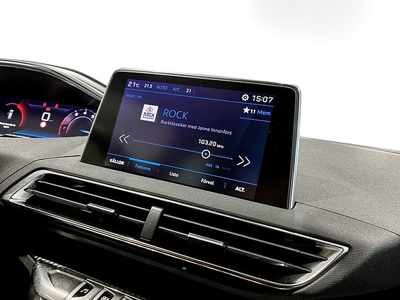 Peugeot 3008 10 of 17