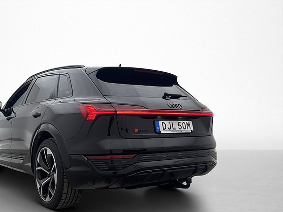 Audi SQ8 e-tron 5 of 5