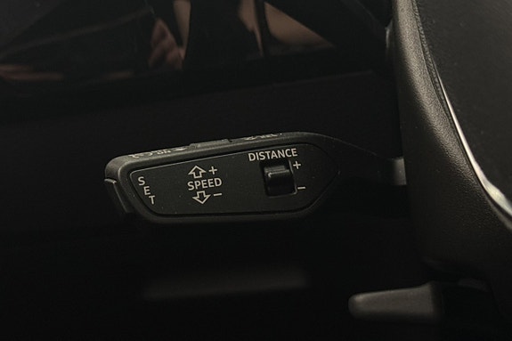 Audi SQ8 e-tron 15 of 30