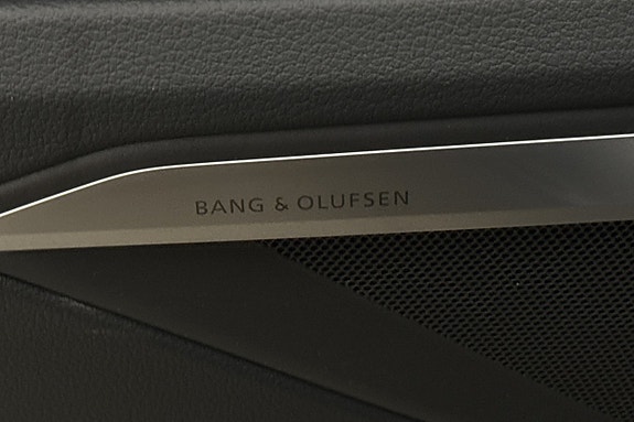 Audi SQ8 e-tron 11 of 30
