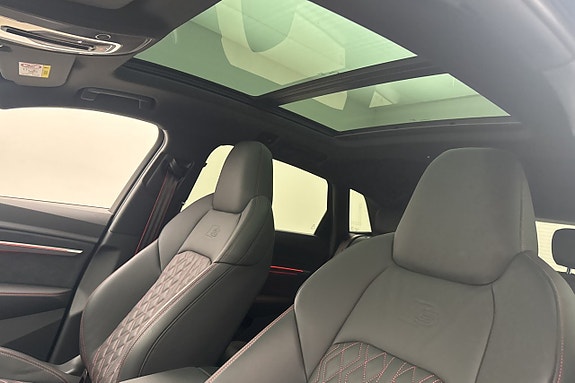 Audi SQ8 e-tron 9 of 30