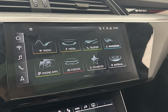Audi SQ8 e-tron 22 of 30