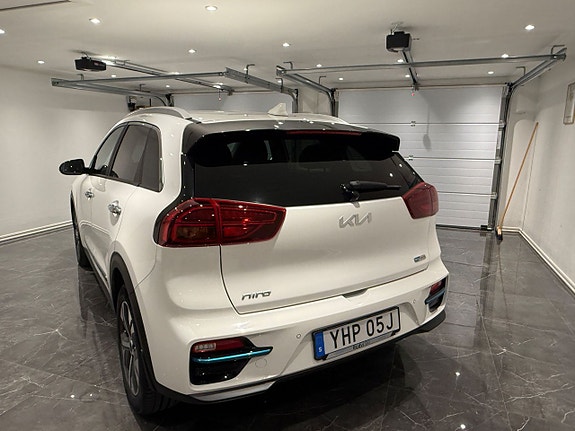 Kia Niro 3 of 5
