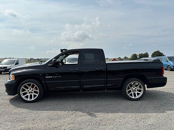 Dodge RAM SRT-10